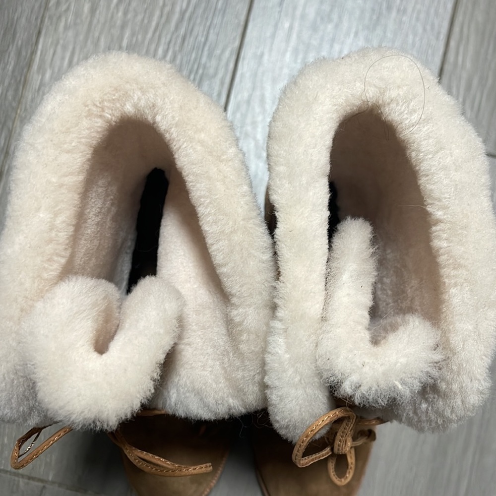 Ugg Jerene Boot Booties - Picture 3 of 6